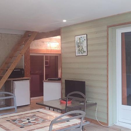 Gite Cosy, Sur Jardin, Terrasse Privee, Parking Au Calme En Rdc 热莫扎克 外观 照片