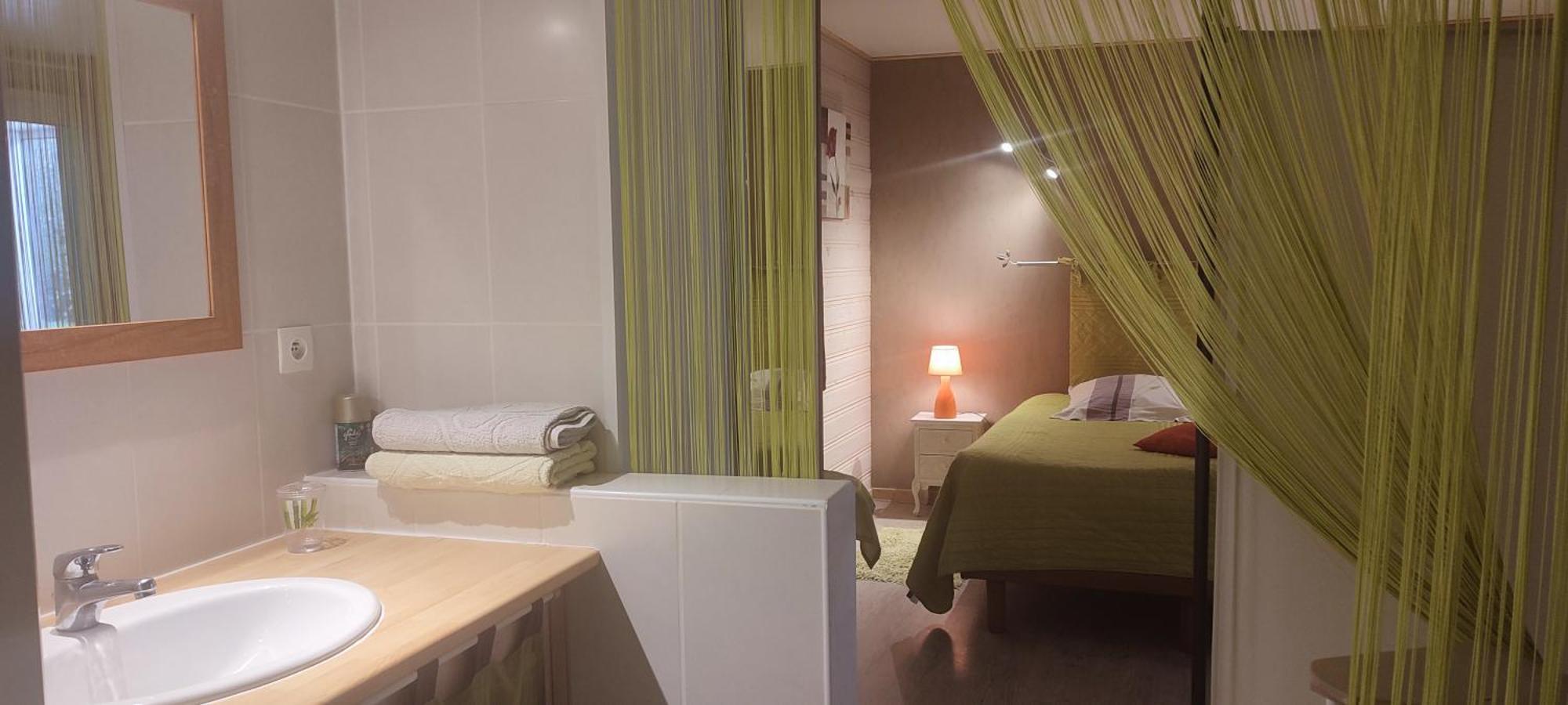 Gite Cosy, Sur Jardin, Terrasse Privee, Parking Au Calme En Rdc 热莫扎克 外观 照片